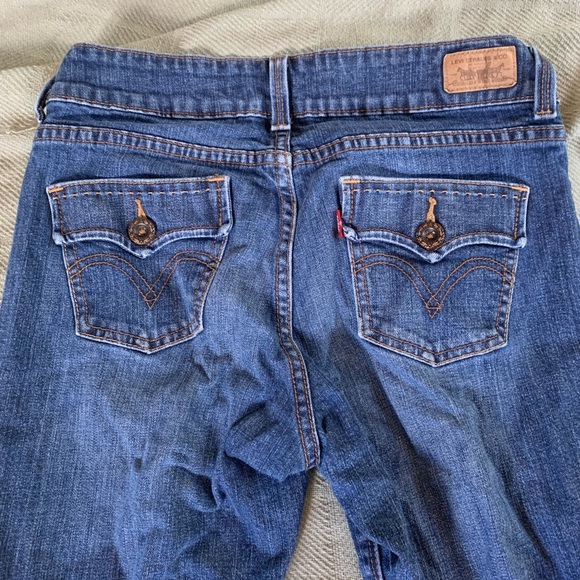 Levi’s vintage jeans!! - Picture 2 of 3